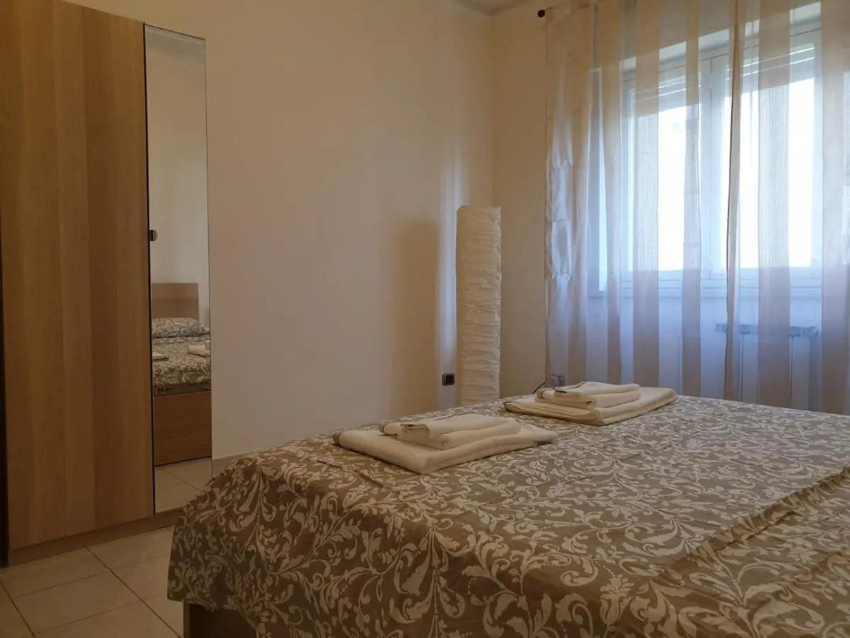 Coco Apartments Катания Италия